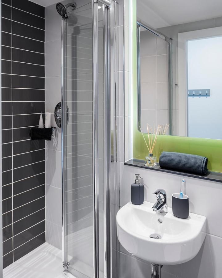 Zeni Ensuite, In The Vibrant Docklands دبلن المظهر الخارجي الصورة